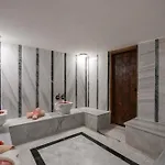 Magia - & Wellness Отель *