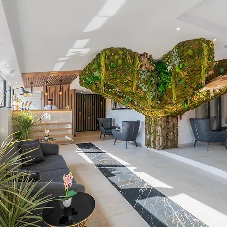 Hotel Magia